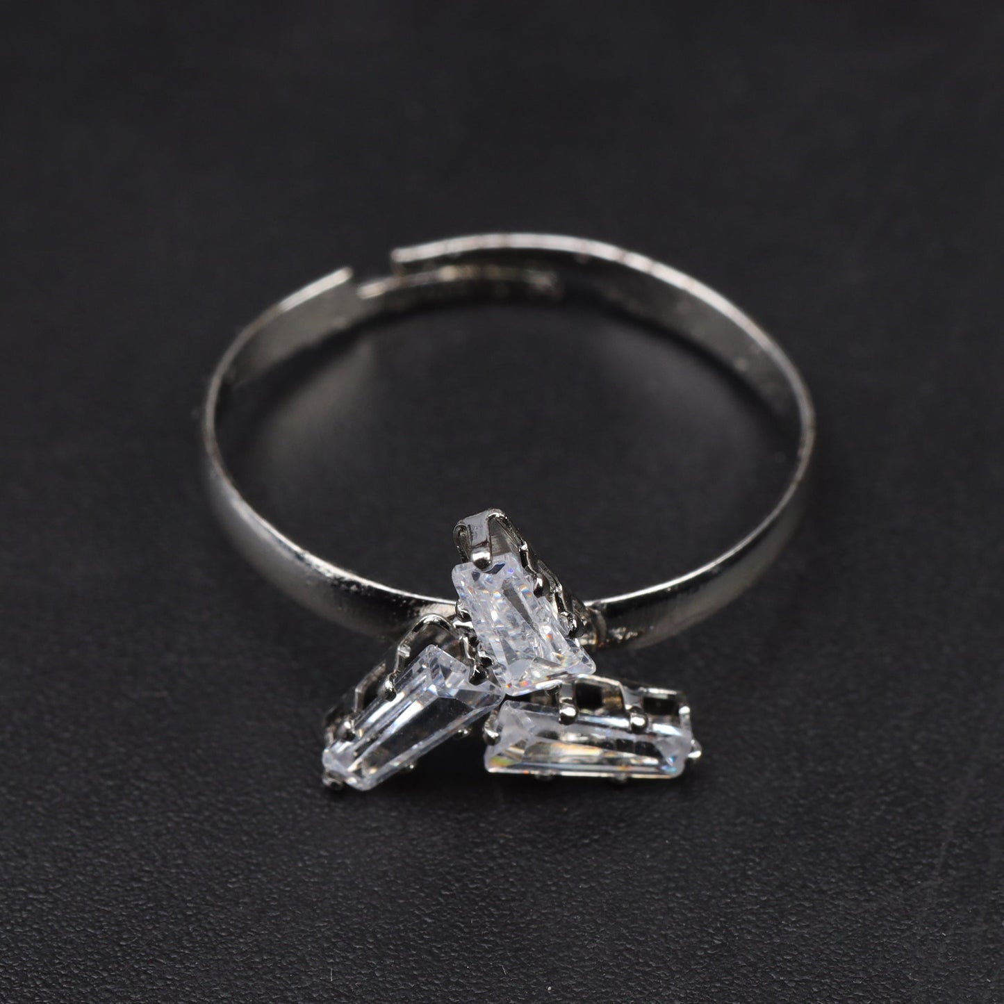 Vesperelle- Stone studded Blackmetal Star Fancy Rings