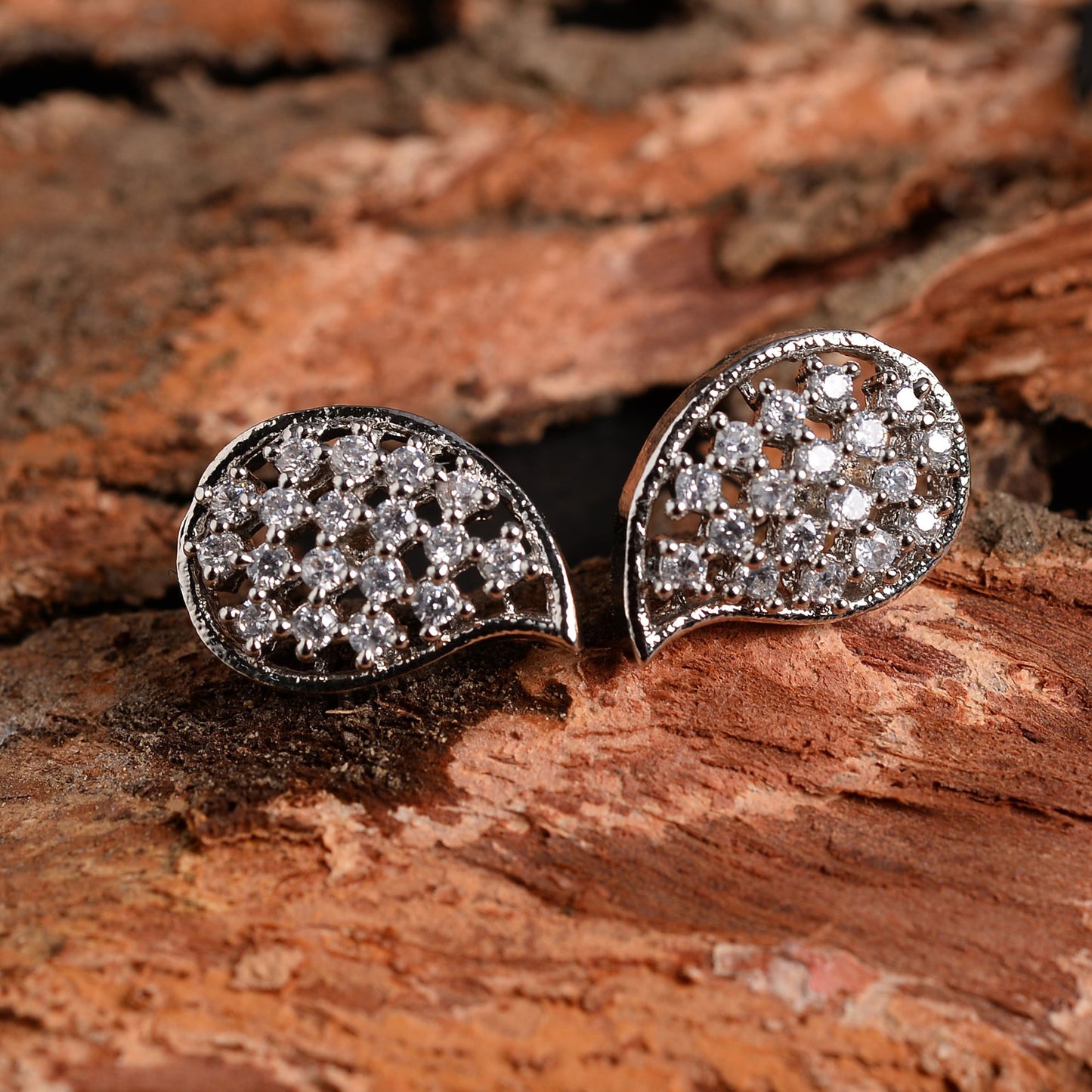 Moonlisse- Stone Studded Zirconia Stud Earrings