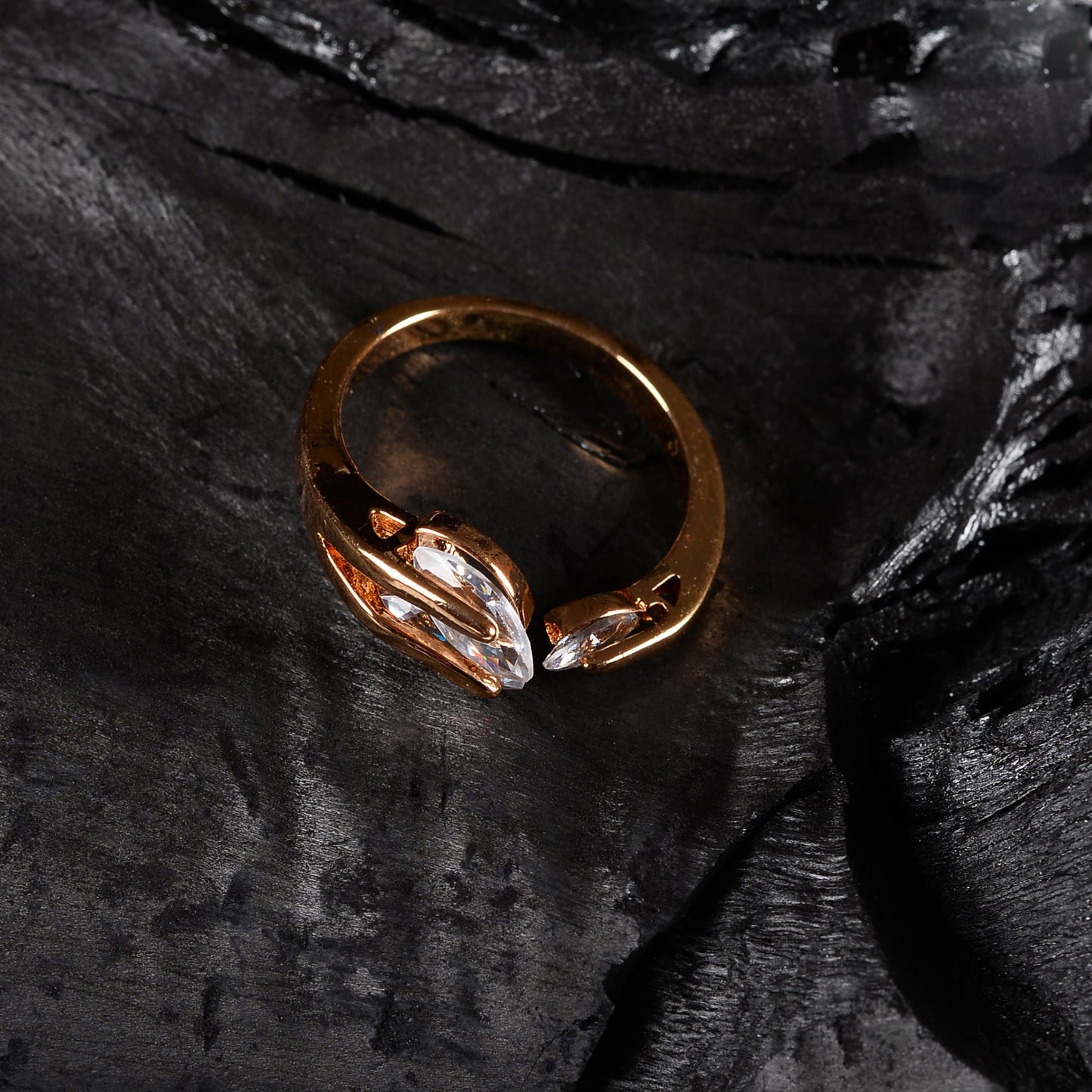 Mirelia- Stone studded Rosegold Fancy Rings