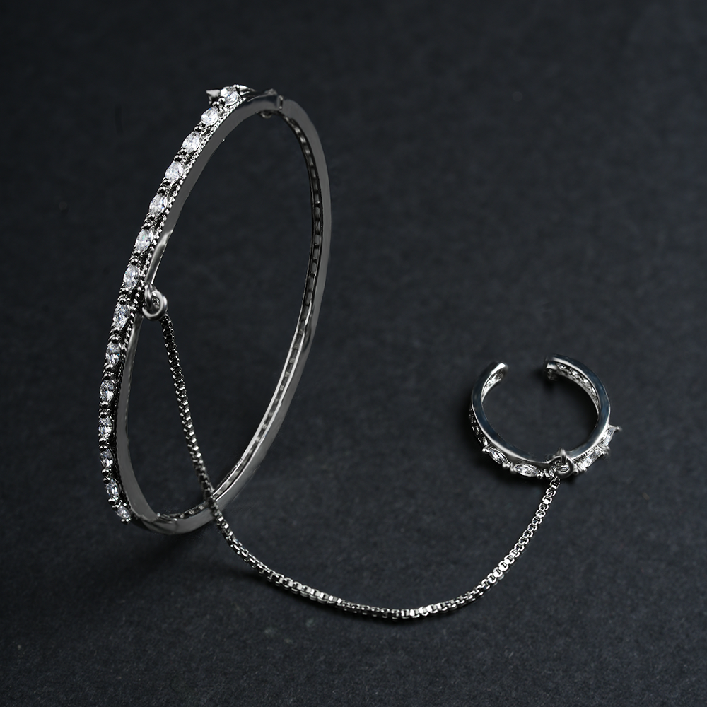 Elarisse- Zirconia Studded Fancy Bracelet