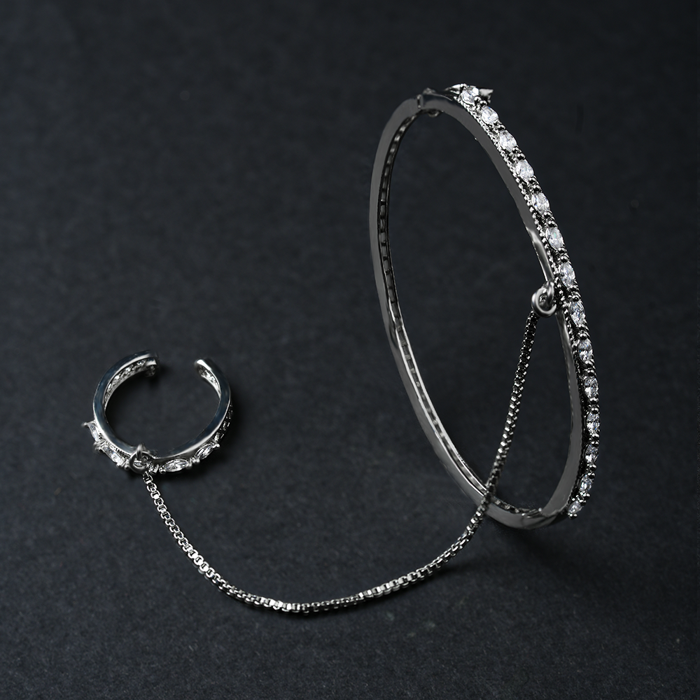 Elarisse- Zirconia Studded Fancy Bracelet